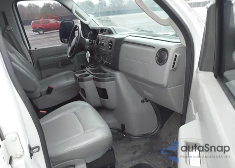 2013 Ford E-150 Commercial z USA, uszkodzony, nr VIN 1FTNE1EWXDDB09218